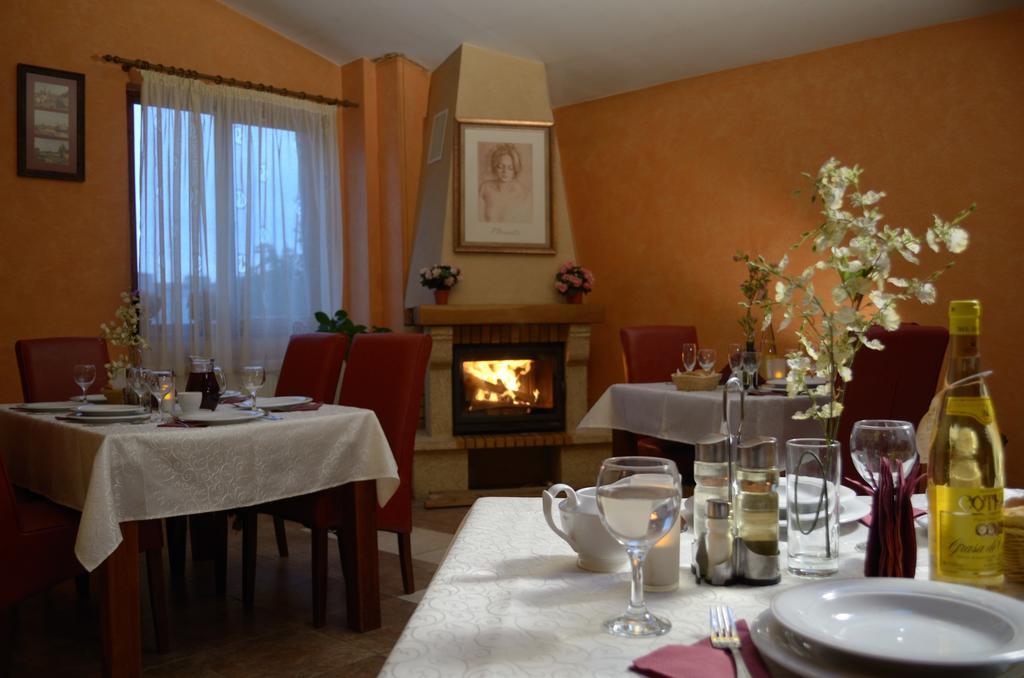 Casa Preturii Otel Tîrgu Lăpuş Dış mekan fotoğraf