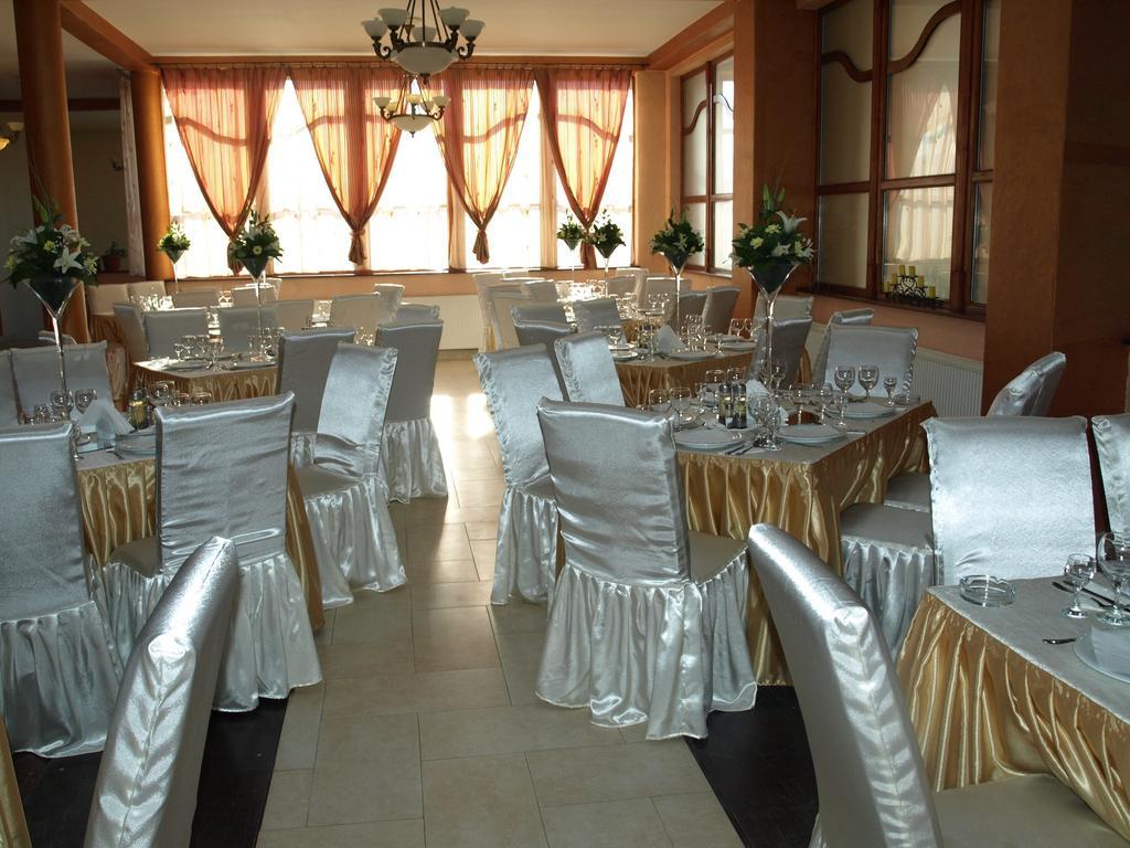 Casa Preturii Otel Tîrgu Lăpuş Dış mekan fotoğraf