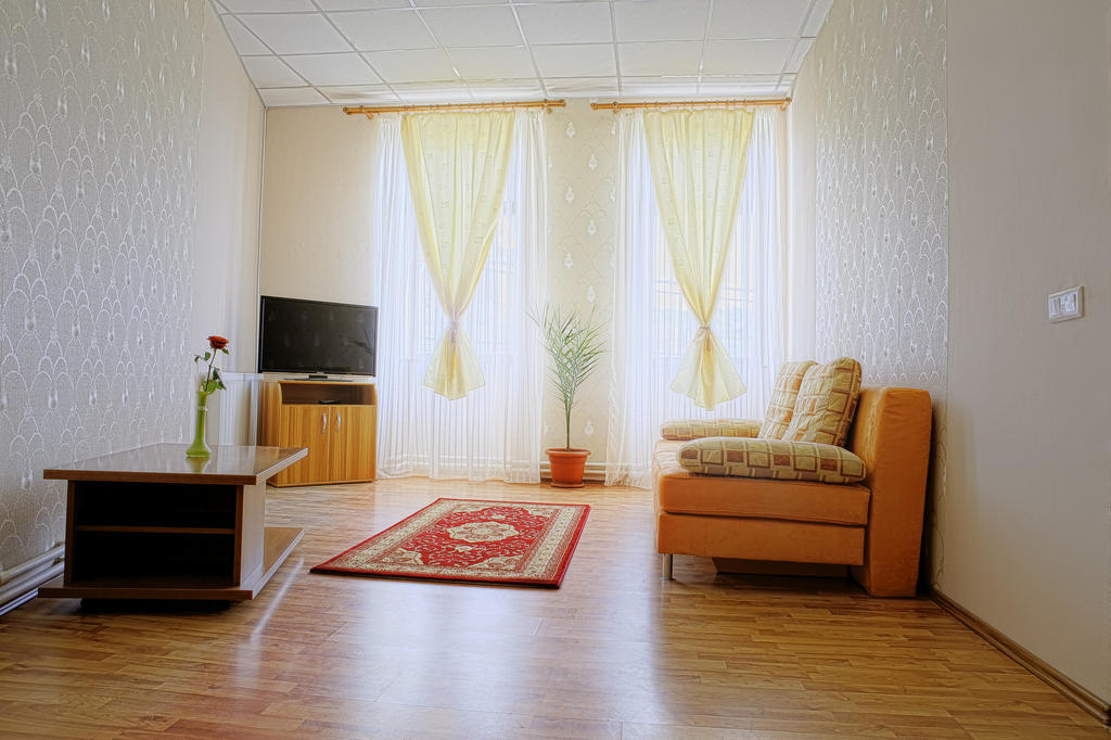 Casa Preturii Otel Tîrgu Lăpuş Oda fotoğraf