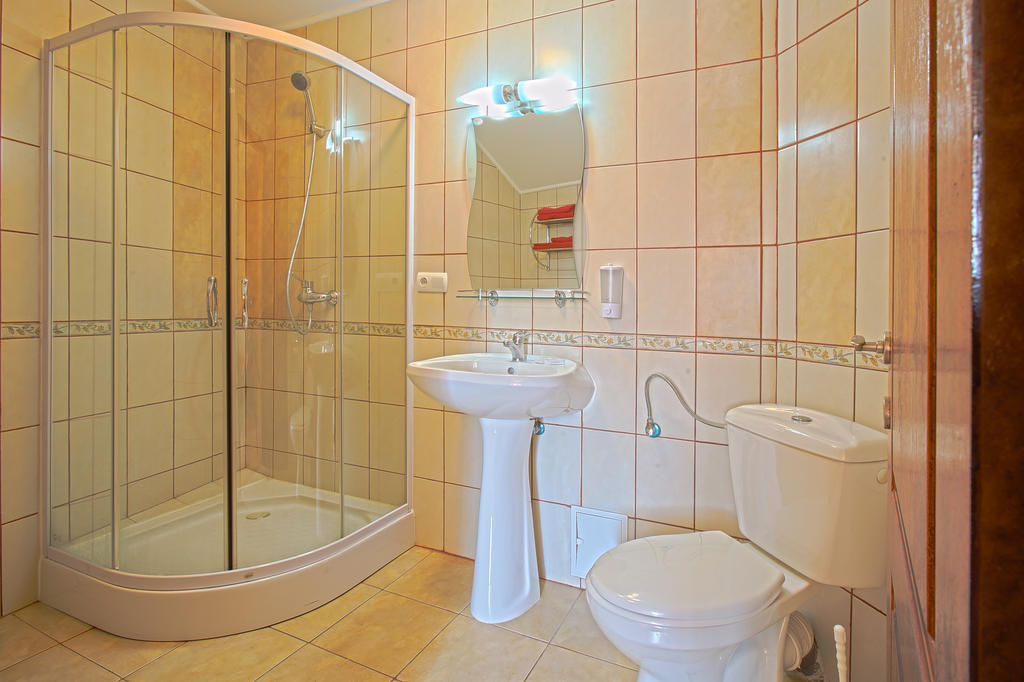 Casa Preturii Otel Tîrgu Lăpuş Oda fotoğraf